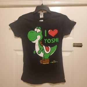 Womens Yoshi Tee NWT Super Mario World Nintendo